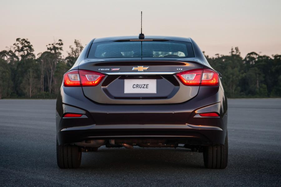  Chevrolet Cruze 2016 года  (BR) (фото 7 из 18)
